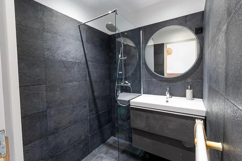 Maison Tia Cassis 0*,